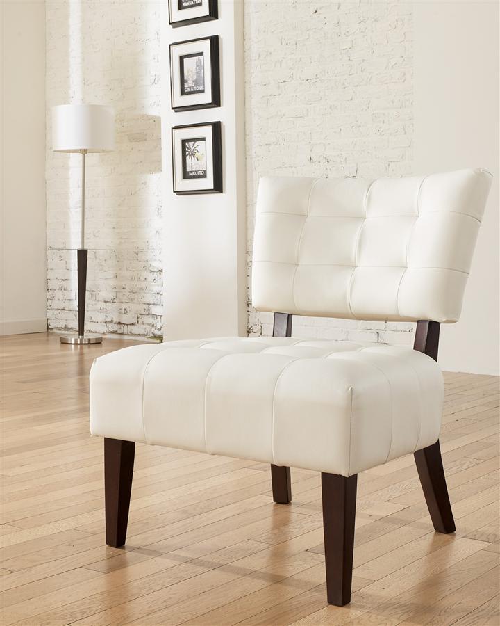 Showood Chair by Ashley at Living from Ivg Stores